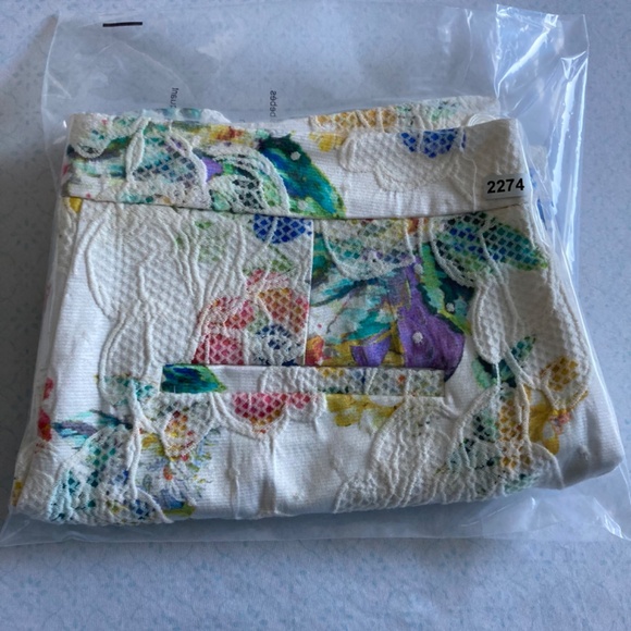 Elevenses women’s floral shorts - Picture 7 of 7